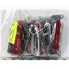 Image 1 : BAG OF POCKET KNIVES