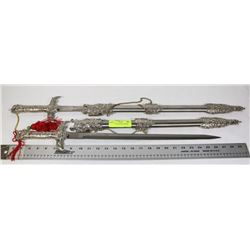 LOT OF 2 COLLECTIBLE SWORDS