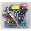 Image 1 : BAG OF ASSORTED SCISSORS