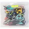 Image 1 : BAG OF ASSORTED SCISSORS