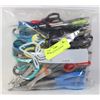 Image 1 : BAG OF ASSORTED SCISSORS