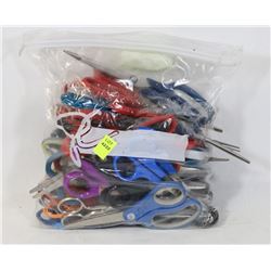 BAG OF ASSORTED SCISSORS