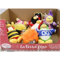 LOT OF 9 CLUB PENGUINS