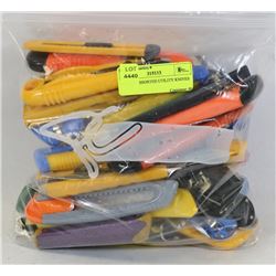 BAG OF ASSORTED UTILITY KNIVES