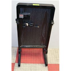 BENTLEY FOLDING TABLE BLACK.