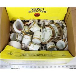 SET OF 12 CUP , SAUCERS, CREAM AND SUGAR WITH TRAY