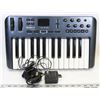 Image 1 : M-AUDIO AXIOM 49 AND OXYGEN 25 KEYBOARDS