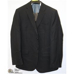 2 PIECE BELLISSIMO BLACK PINSTRIPED SUIT SIZE 40R