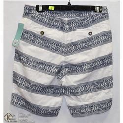 NEW MENS SHORTS SIZE 30