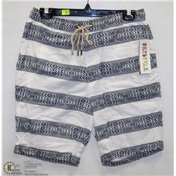 NEW MENS SHORTS SIZE 30