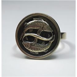 4)  925 STAMPED ROUND INSIGNIA RING