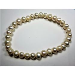15)  FRESH WATER PEARL BRACELET