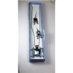 20)  BLUE MURANO GLASS & PEWTER PENDANT