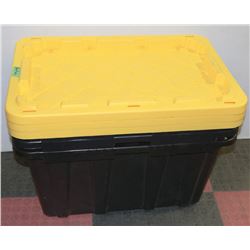 LOT OF 3 STRONG BOX 27 GALLON (102L) TOTES WITH