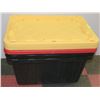 Image 1 : LOT OF 3 STRONG BOX 27 GALLON (102L) TOTES WITH