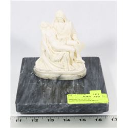 MARBLE SCULPTURE OF CHRIST AND VIRGIN MOTHER MADE