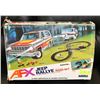Image 1 : VINTAGE BOXED 1980 AFX JEEP RALLEY ROAD SET