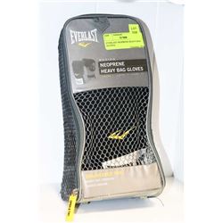 EVERLAST NEOPRENE HEAVY BAG GLOVES.