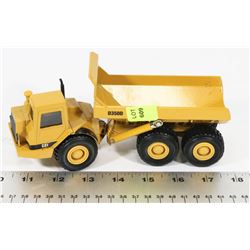 DIE CAST CAT DUMP TRUCK