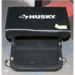 HUSKY GARAGE ROLLING STOOL WITH TOOL TRAY