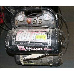 POWERBUILT HOT ROD 5 GALLON AIR COMPRESSOR