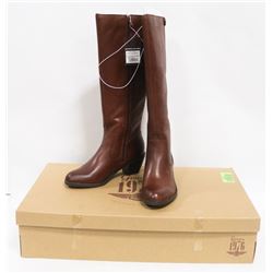 ON CHOICE: NEW GENUINE 1976 GENUINE LEATHER BOOTS