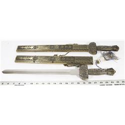 LOT OF 2 COLLECTIBLE SWORDS