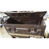 Image 2 : METAL AMMO BOX W/ TOOLS