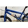 Image 2 : BLUE HUFFY BMX