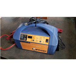XANTREX JUMP CHARGER 15 BATTERY CHARGER AND JUMPER