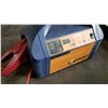 Image 2 : XANTREX JUMP CHARGER 15 BATTERY CHARGER AND JUMPER
