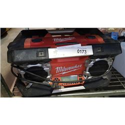 MILWAUKEE JOB SITE RADIO