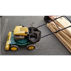 YARD MAN MTD GAS YARD VACCUM 22 INCH WITH BAG