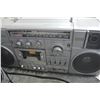 Image 3 : VINTAGE AKAI AND CANDLE GHETTO BLASTERS