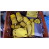 Image 2 : CRATE OF HEAVY DUTY ELECTRICAL PLUGS AND OUTLETS
