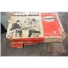 Image 3 : PRIMUS 2069 CAMP STOVE AND COLEMAN LANTERN