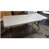 Image 2 : 6FT FOLDING MARKET TABLE