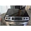 Image 3 : FRIDGIDAIRE ELECTROLUX PROFFESIONAL SERIES STAINLESS AND BLACK OVEN