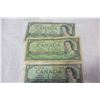 Image 2 : 3 CANADIAN 1 DOLLAR BILLS