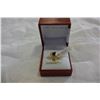 Image 1 : 10KT SAPPHIRE AND DIAMON RING