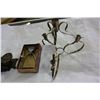 Image 3 : VINTAGE SCALE, SHAVER, AND CANDLE STAND