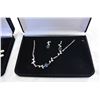 Image 2 : 2 NECKLACES AND EARRING SET IN GIFT BOXES