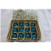 Image 2 : VINTAGE CHRISTMAS ORNAMENTS AND CRYSTALS