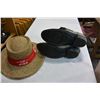 Image 2 : 2 CANADA F35 HATS AND COWBOY BOOTS