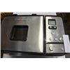 Image 2 : CUISINART BREAD MAKER