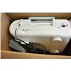 Image 2 : SINGER PRELUDE SEWING MACHINE