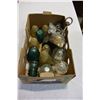 Image 1 : TRAY OF INSULATORS