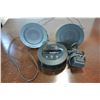 Image 1 : IHOME IPOD SPEAKER AND DOCKING STATION