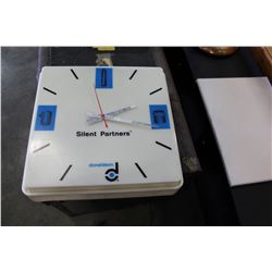LIGHT UP DONALDSON CLOCK