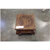 Image 1 : TEAK PLANT STAND